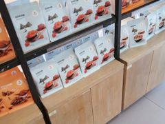 面包甜点陈列柜-仟吉(虎泉店)