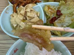 -晓宇盒饭(民安街店)
