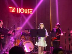 -TZ House音乐现场(来福士中心店)