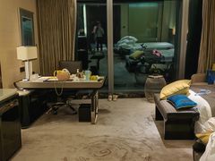 -瑞吉酒店·The Drawing Room闲逸廊·云端下午茶·夜奢Whiskey
