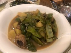 -鹤乡东北菜(崮山路店)