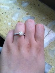 QQ图片20130526192652-威德钻石-克拉钻大本营(南京东路店)