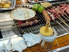 -哈尔滨小酒馆·鲜肉现穿自助烧烤(康新花园店)
