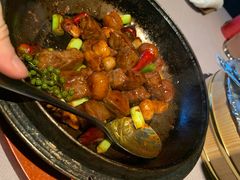 石锅花椒牛小排-新荣记(BFC外滩金融中心店)