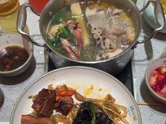 -钱小奴创意自助餐厅·山野黑猪肉畅吃(苏州昆山招商花园城店)