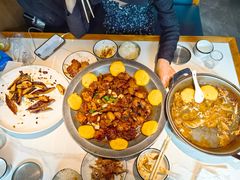 -五谷丰登农家院·地道胶东菜·海鲜烧烤(威海店)