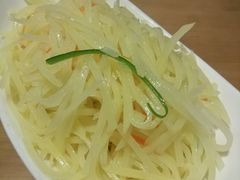 -东方饺子王(重庆路亚泰店)