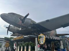 -席娜卡琳火车铁道夜市