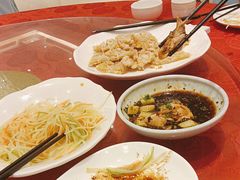 -沪华海鲜大酒楼(南汇店)