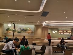 大堂-星巴克臻选(上海陆家嘴中心店)