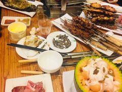 -欢乐牧人蒙古炭烤羊腿(四平路店)