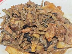 豆角干焖红烧肉-谭家菜(童宾路店)