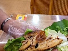 -沐毫傣泐云南菜孔雀宴•手抓饭傣味烧烤(曼听公园店)
