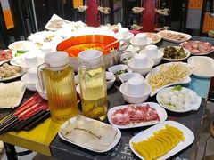 -四季喧黔味豆米火锅(万达广场店)