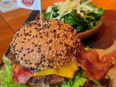 -FAT COW(虹梅路店)