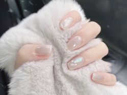 -悦指间美甲美睫
