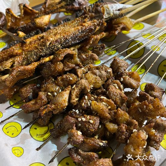 八一烧烤(天鹅湾店)