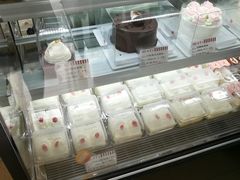 -红宝石·鲜奶小方·海派西点房(南翔店)