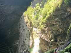 -龙水峡地缝景区