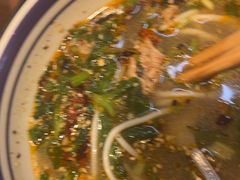 -云阿蛮云南生烫牛肉米线(奉贤路店)