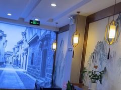 -香山湖渔家大院