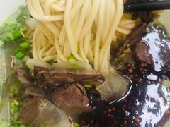 -马德元纯汤牛肉面(太奥广场店)