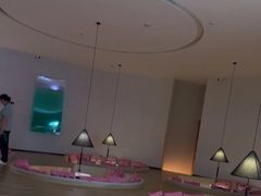 -涨巢·潮玩水疗局