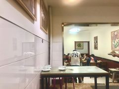 大堂-回味南塘老王虾尾(总店)