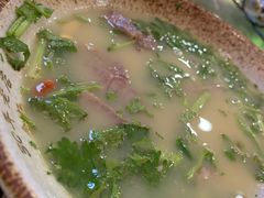 -金杨拉面王小吃面馆·牛三宝面·红烧牛肉粉