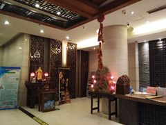 -盛彼得温泉度假酒店