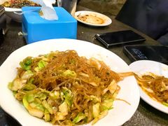 卷心菜炒粉丝-湘肠香火锅店(团结湖店)