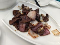 酱爆猪肝-春餐厅