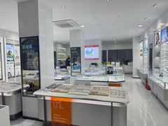 -光明眼镜·蔡司授权(徐泾店)