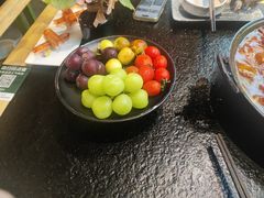 -鹿鸣山草本茶香火锅(园西路店)