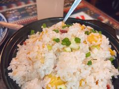 -蜗牛小馆醉乡民谣云南菜(惠新西里店)