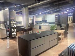 -百安居装修建材卖场(南山店)