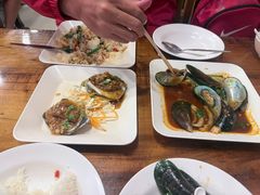 -两兄弟Song Pee Nong(2号店)