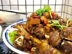-八两八金·莱芜特色炒鸡(市南漳浦路店)