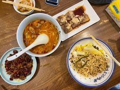 宜宾燃面-三生小馆(亭知路店)