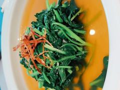 清炒鸡毛菜-屋里厢上海菜馆