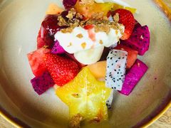 时令水果沙拉配自制果酱酸奶-G+KITCHEN(龙湖狮山天街店)