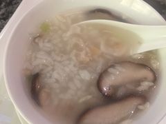 -辉哥火锅(虹桥路店)