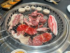 -何发发和牛烧肉·鳗鱼榴莲放题自助(乐峰广场店)