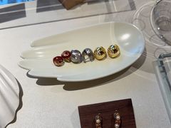 -LADY FAFA(巨鹿路陕西南路路口店)