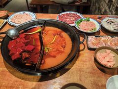 -周小明火锅(黑金冠社区店)