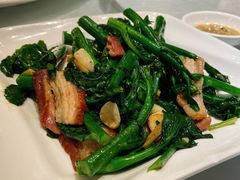 芥蓝苗炒烧肉-朱仔记食府(江南大道店)