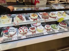 -花花卷卷·鲜食蛋糕(静安久光百货店)
