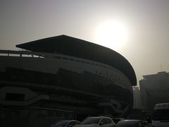 -裕彤国际体育中心