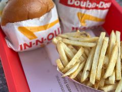 芝士汉堡-In-N-Out Burger(LAX)