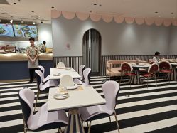 -奈尔宝家庭中心·亲子餐厅(北京东坝万达店)